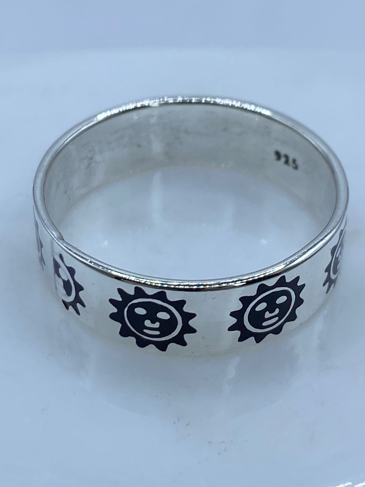 🌞💍 Anillo Soles en Plata .925 con Lápiz Lazuli Morado