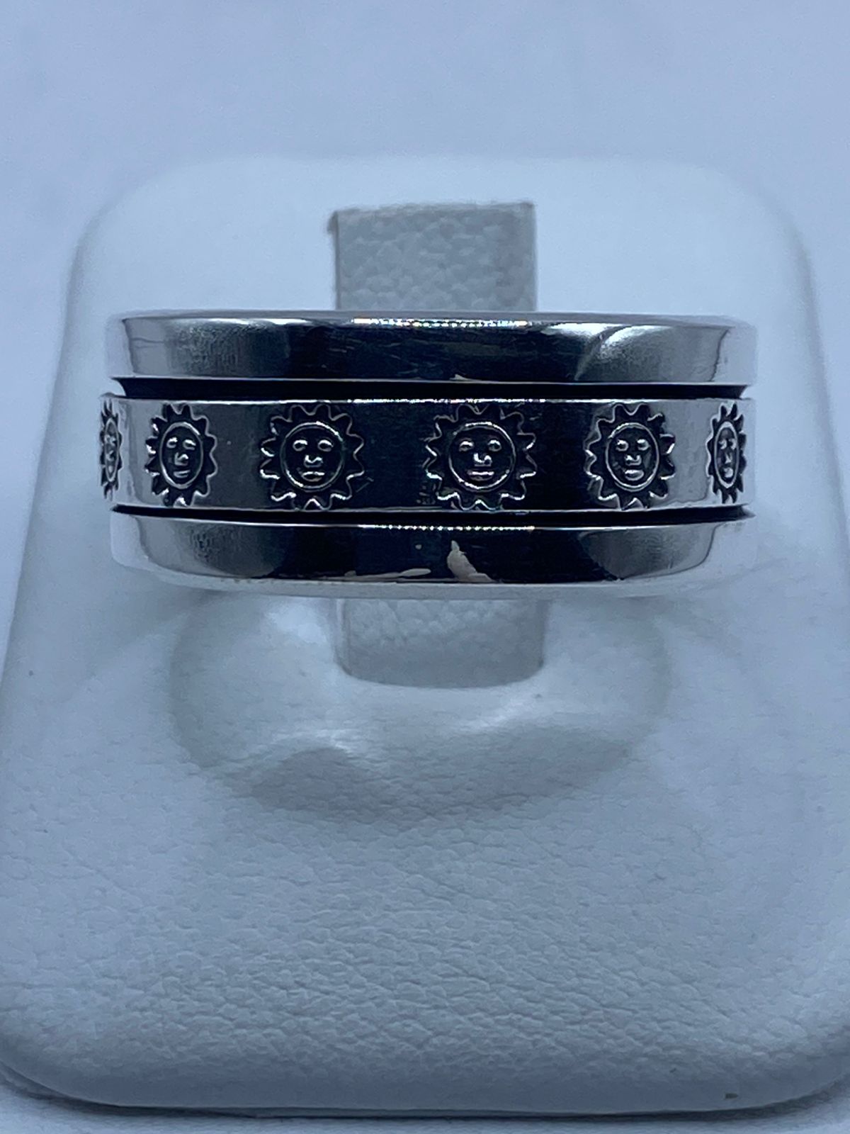 ☀️💍 Anillo Spinner de Plata .925 con Diseño de Soles
