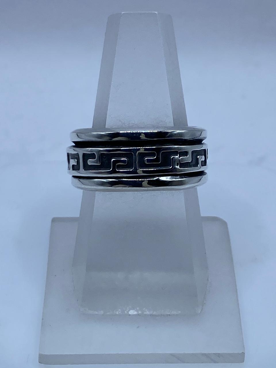 Anillo Spinner de Plata .925 con Diseño Greca Clásica