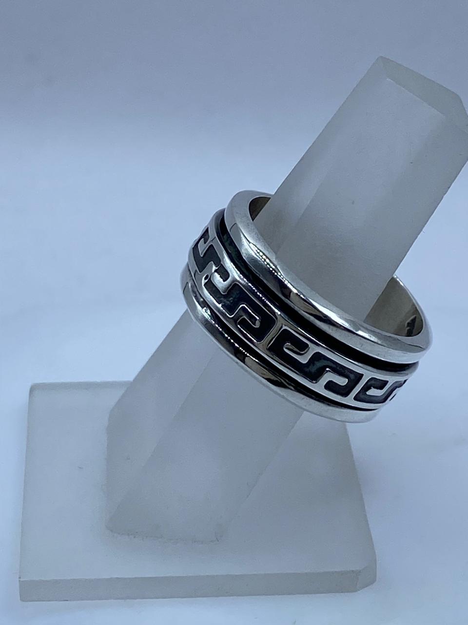 Anillo Spinner de Plata .925 con Diseño Greca Clásica