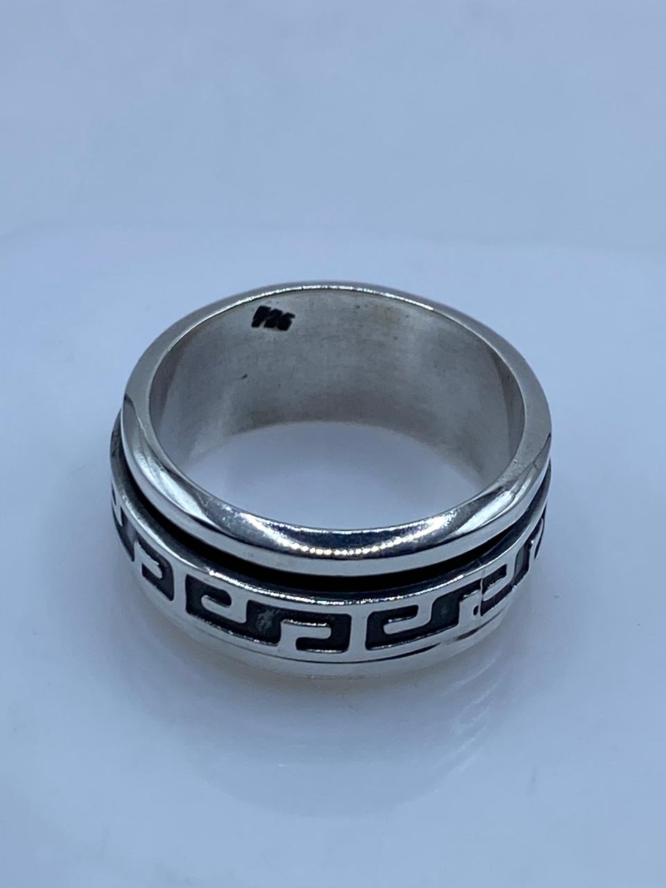 Anillo Spinner de Plata .925 con Diseño Greca Clásica