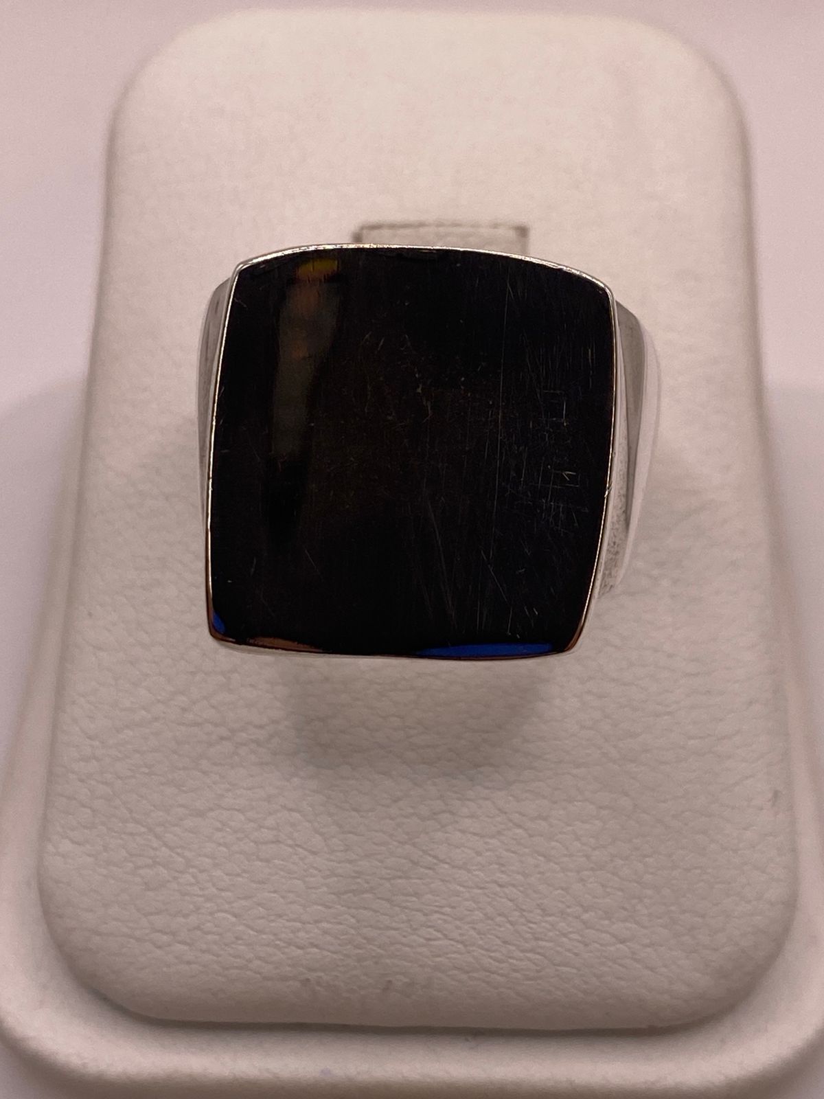 Anillo Tipo Sello Cuadrado Liso en Plata .925