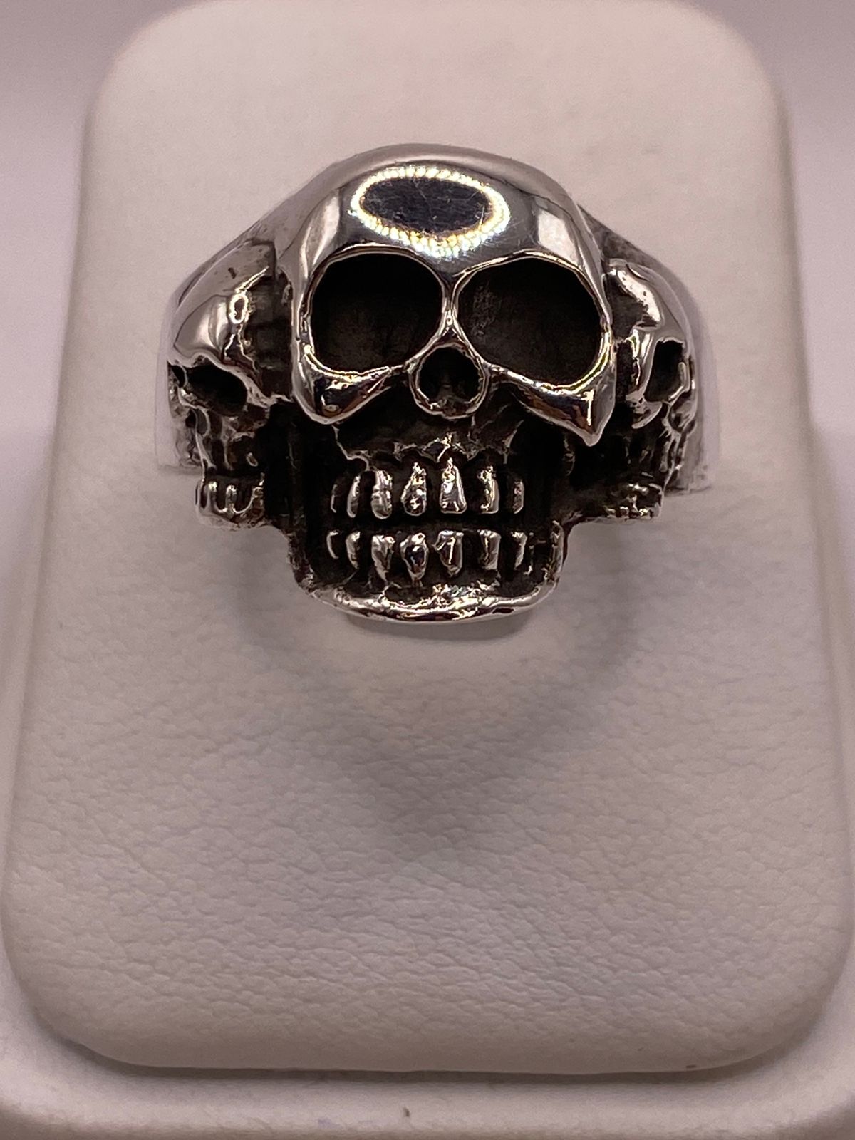 Anillo Triple Calavera de Plata Ley .925