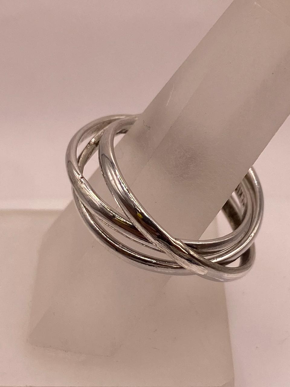 Anillo Triple Entrelazado “fin de Semana” en Plata .925