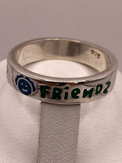 Anillo “friends” de Plata .925 con Incrustaciones, sello de autenticidad Plata Ley .925
