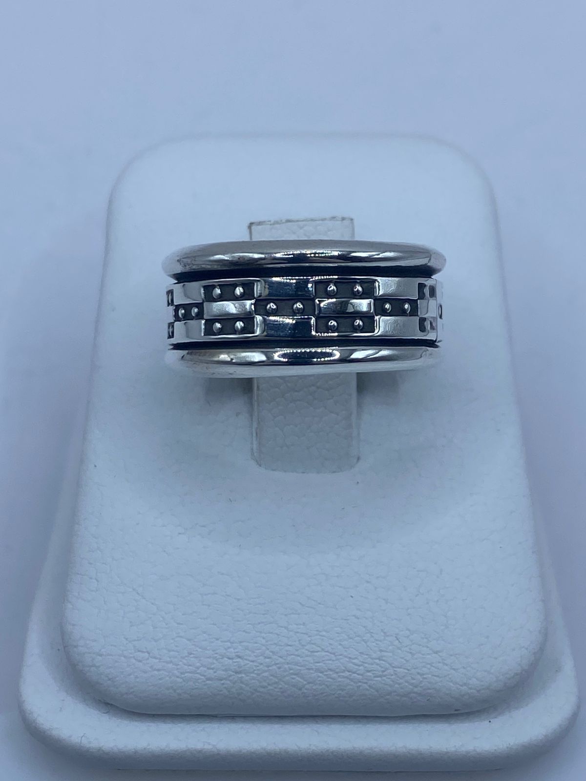 🔩 Anillo Giratorio Estilo Cadena – Plata Ley 9.25