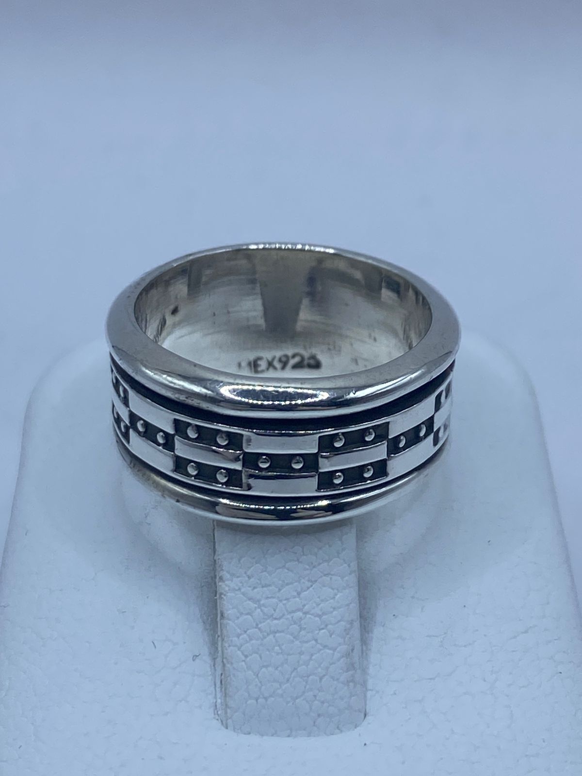 🔩 Anillo Giratorio Estilo Cadena – Plata Ley 9.25