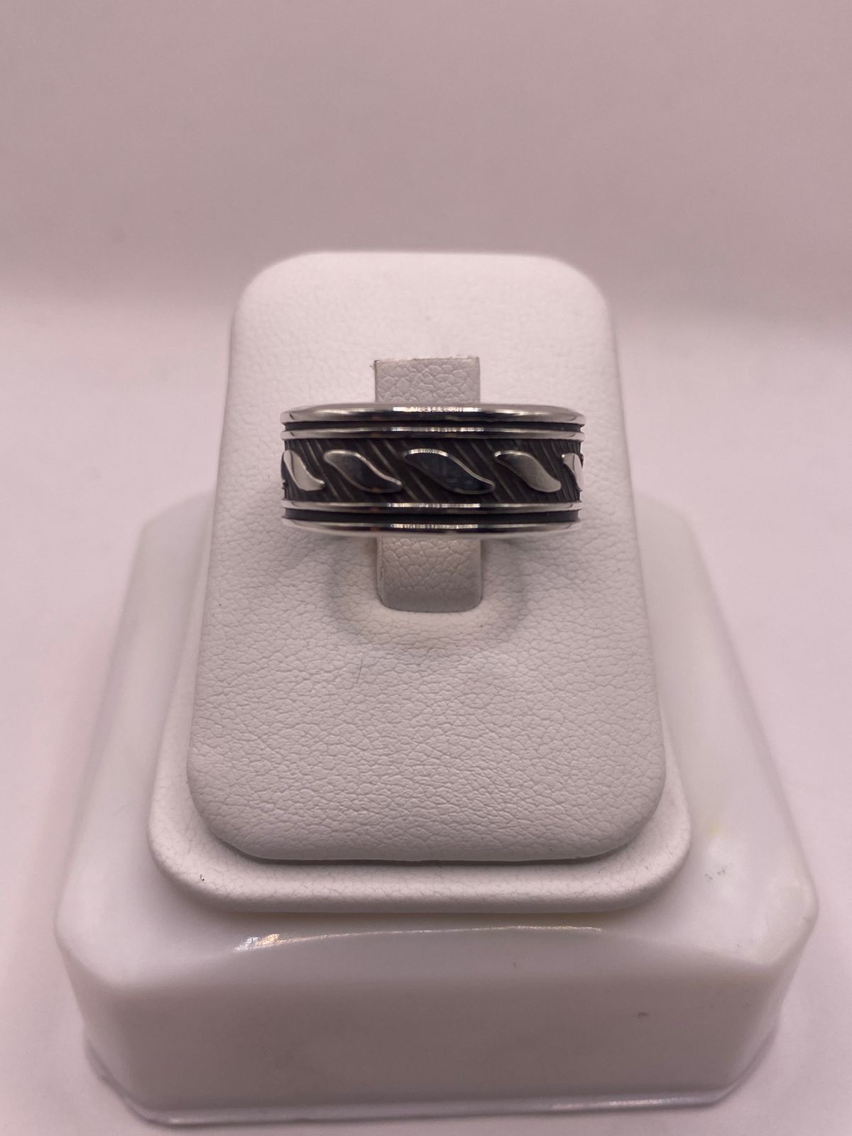 Anillo Giratorio de Plata 925 con Diseño de Ondas Texturizadas
