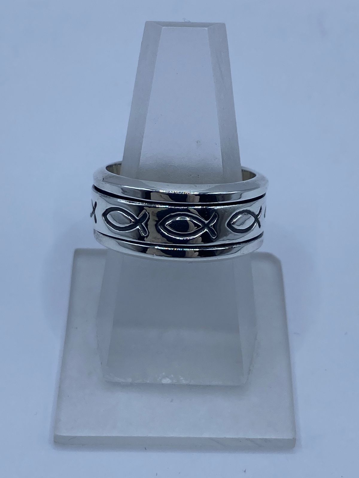 🐟✝️ Anillo Giratorio de Plata 925 con Símbolo Ichthys (pez Cristiano) — vista lateral