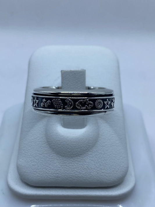🌙☀️⭐ Anillo Giratorio de Plata 925 con Símbolos Celestiales — vista lateral