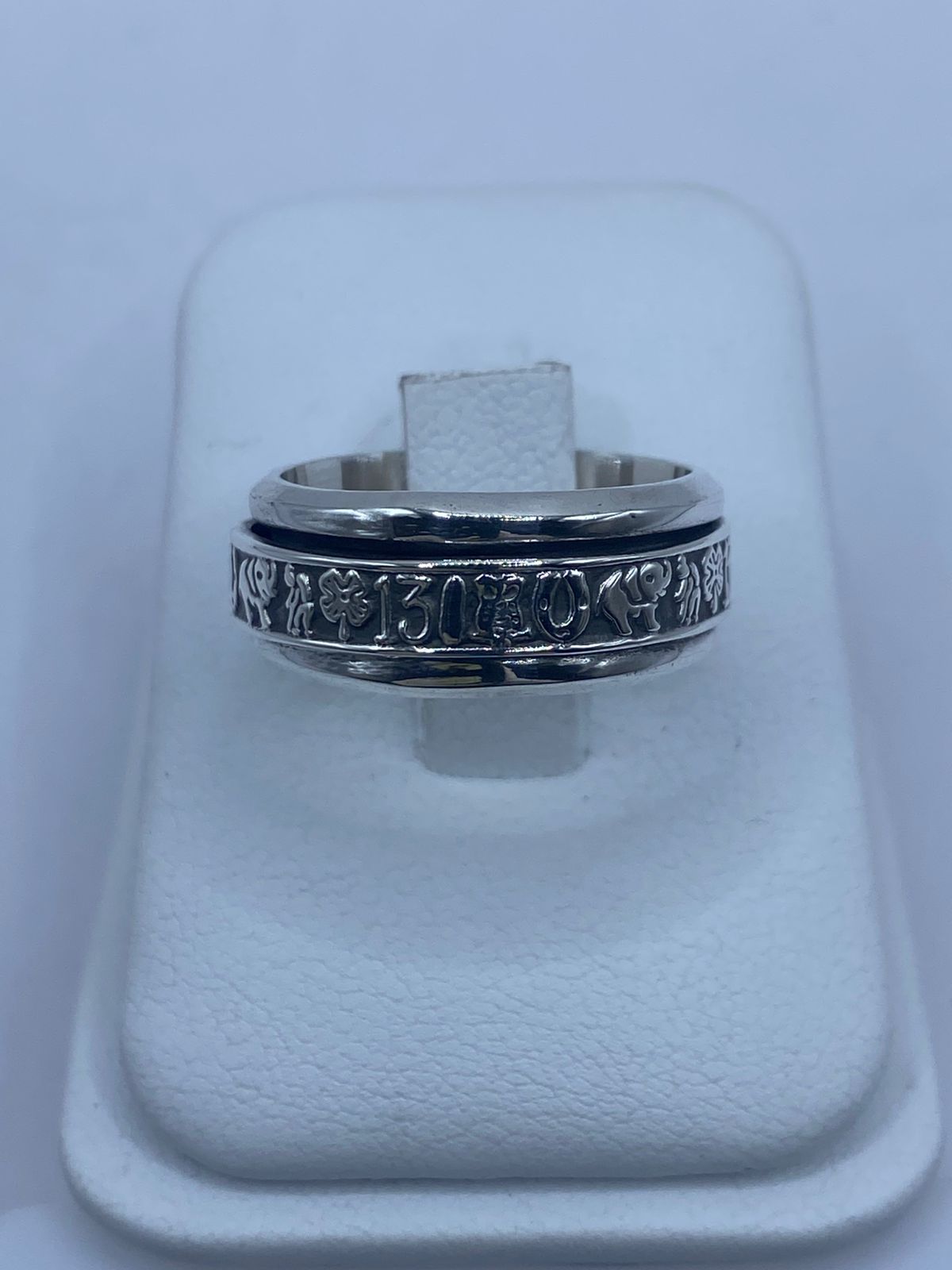 🍀 Anillo Giratorio de Plata 925 con Símbolos de la Suerte