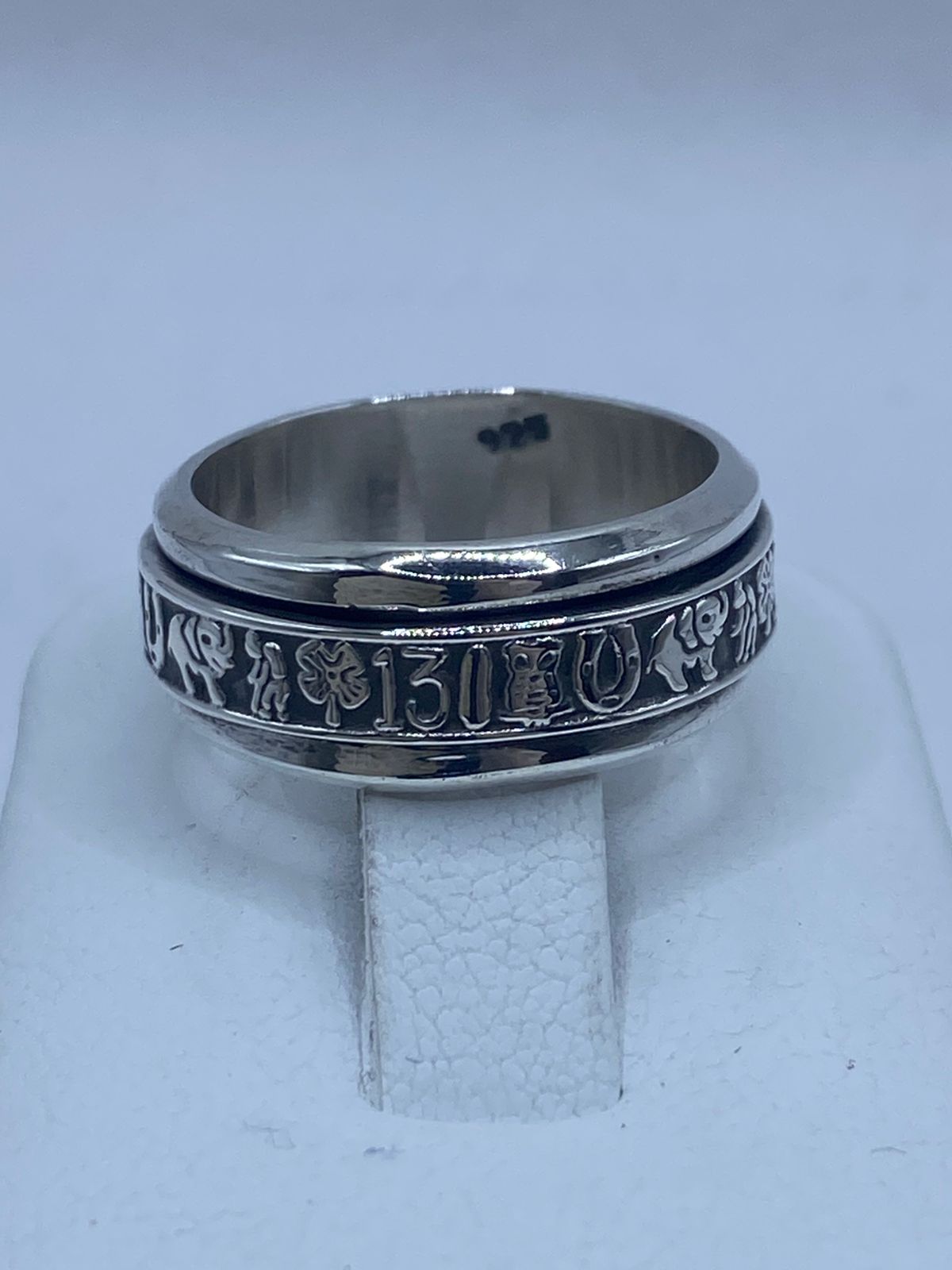 🍀 Anillo Giratorio de Plata 925 con Símbolos de la Suerte