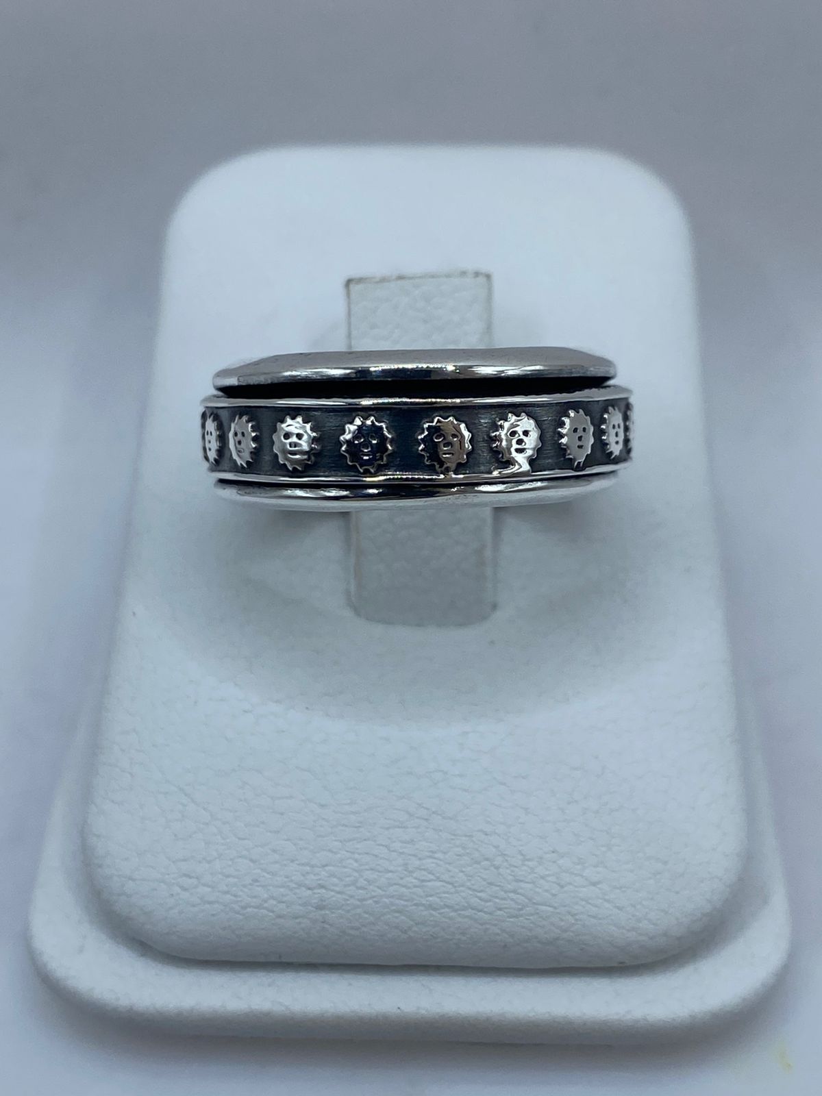 ☀️ Anillo Giratorio de Plata 925 con Soles en Relieve