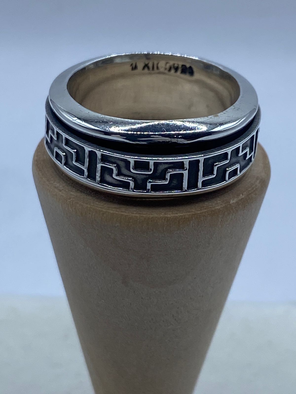 💍 Anillo de Plata 925 con Diseño de Greca Geométrica