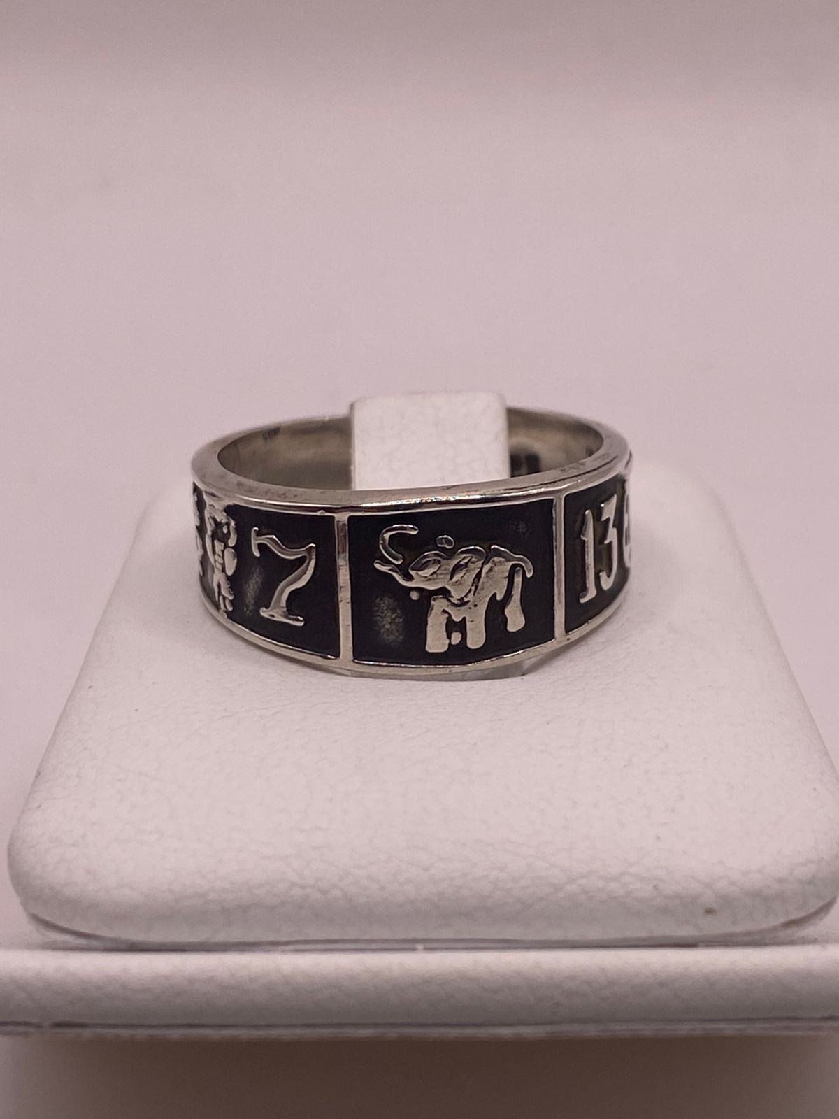 Anillo de Plata 925 con Elefante y Números de la Suerte