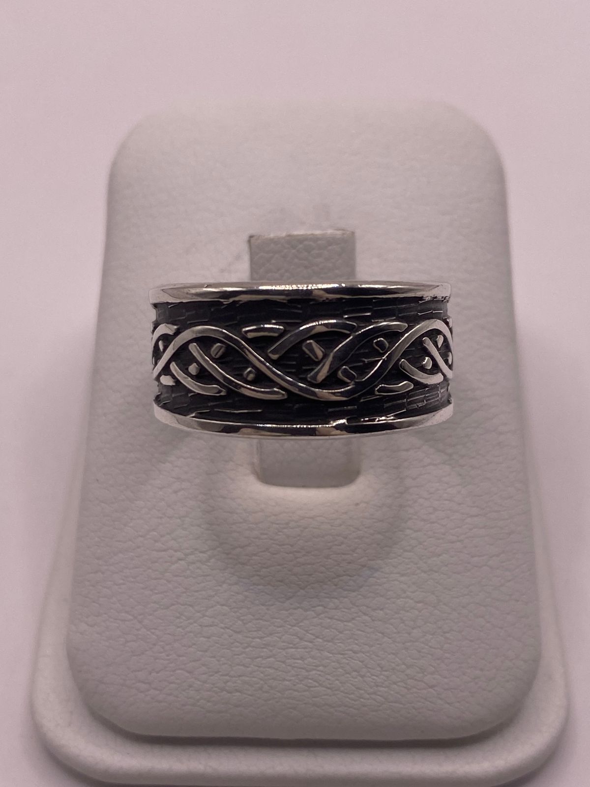 Anillo de Plata 925 con Motivo Trenzado