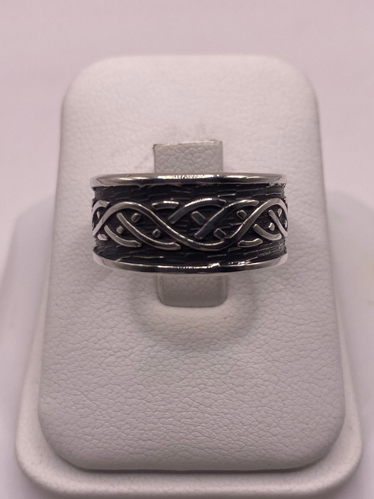 Anillo de Plata 925 con Motivo Trenzado