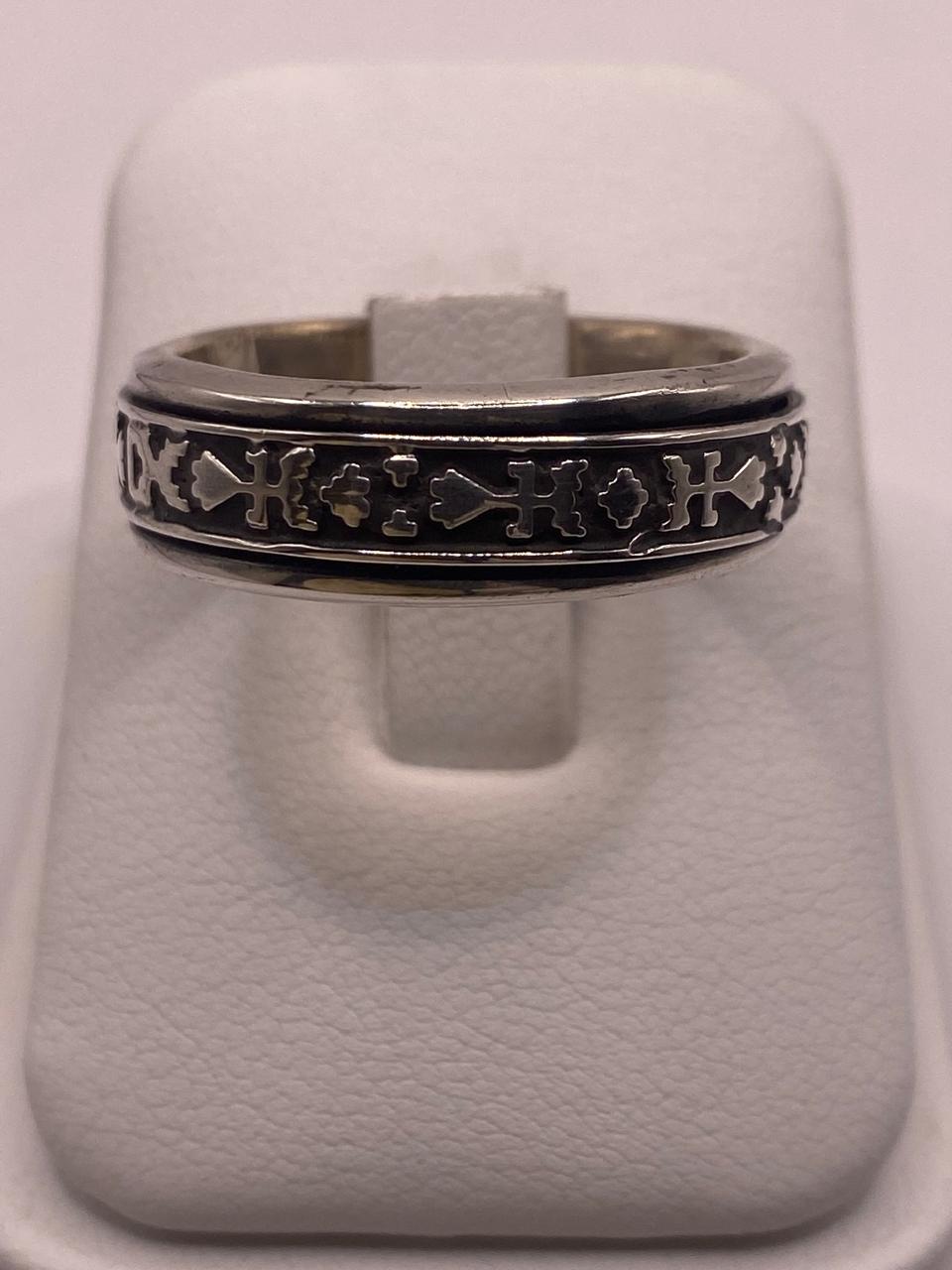 Anillo de Plata 925 con Símbolos Grabados y Acabado Oxidado