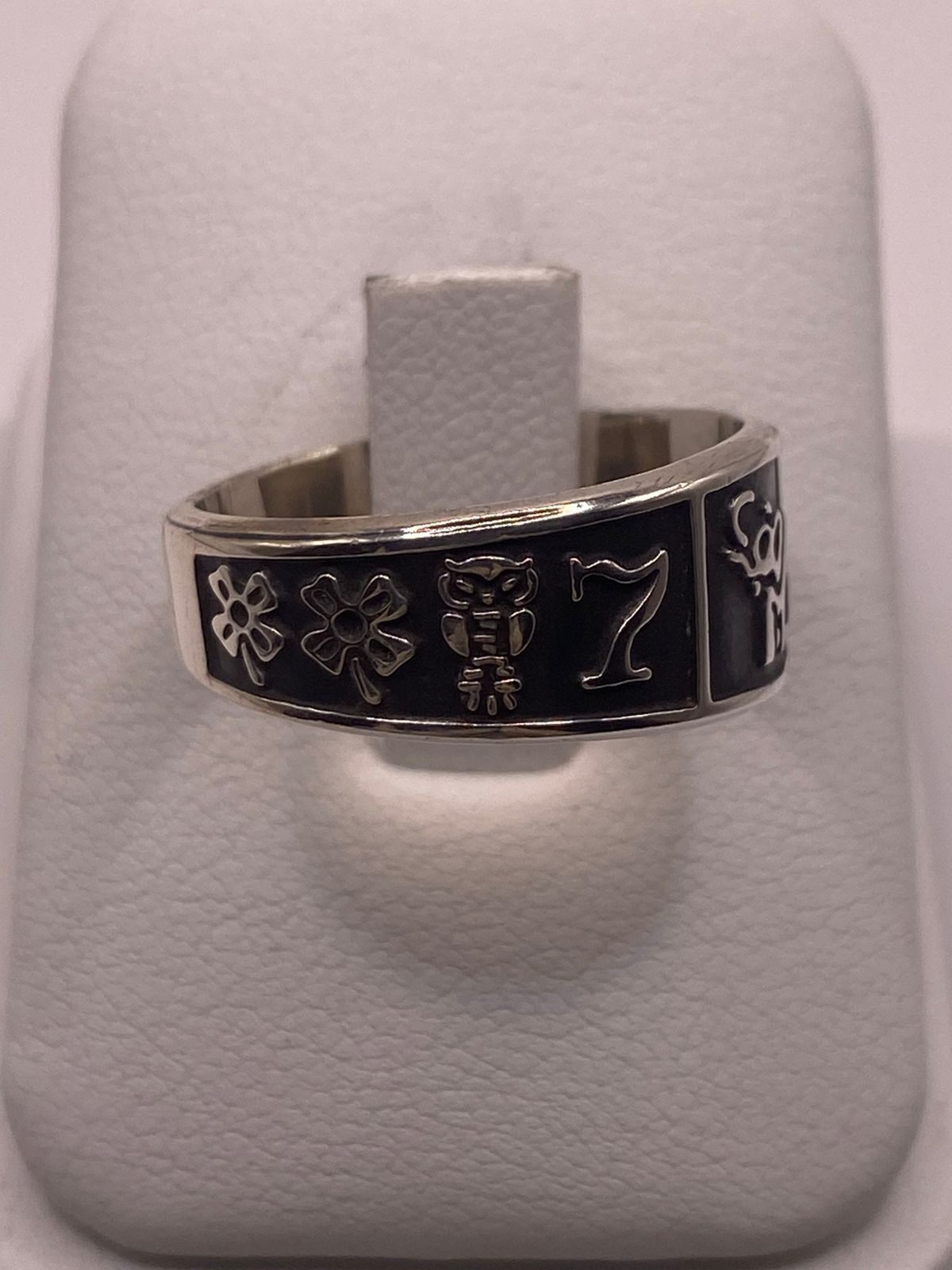 Anillo de Plata 925 con Símbolos de la Suerte – Trébol, Herradura y Número 13