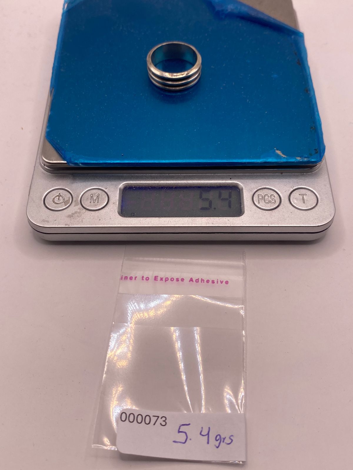 Anillo de Plata 925 con Triple Canal y Banda Central Oscura