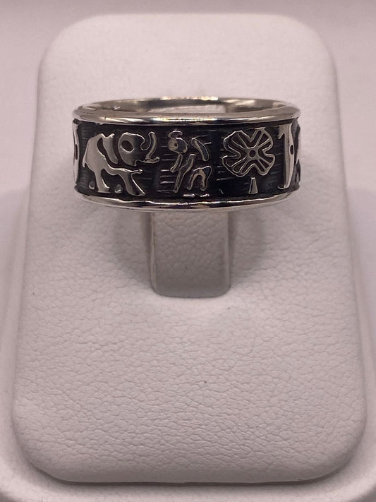 Anillo de la Suerte en Plata 925 con Símbolos