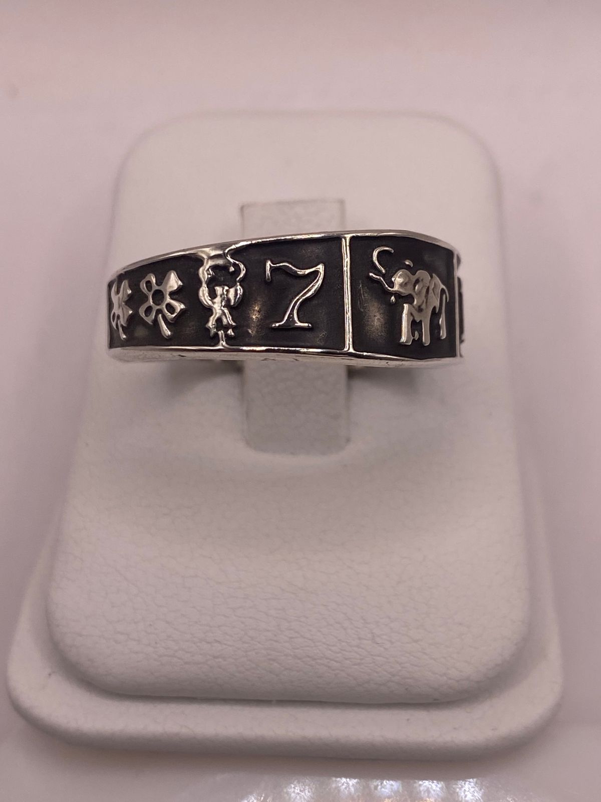 Anillo de Plata 925 con Elefante y Números de la Suerte