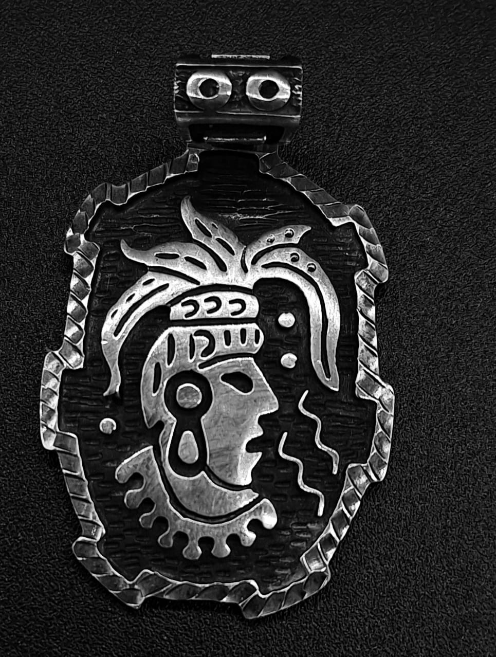 DIJE PLATA LEY 950 , MAYA .