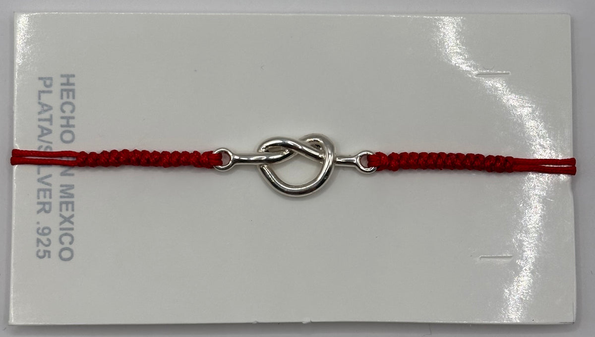 Pulsera de plata .925 con dije de Virgen Desatadora de Nudos y cordón rojo ajustable