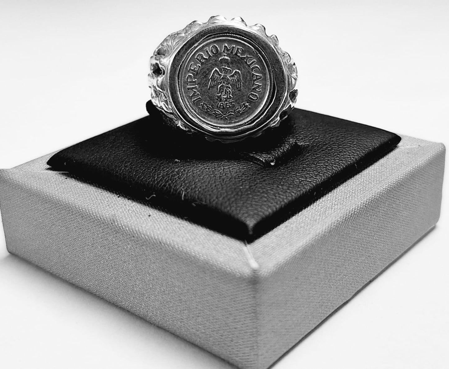 ANILLO MONEDA EN PLATA LEY 925