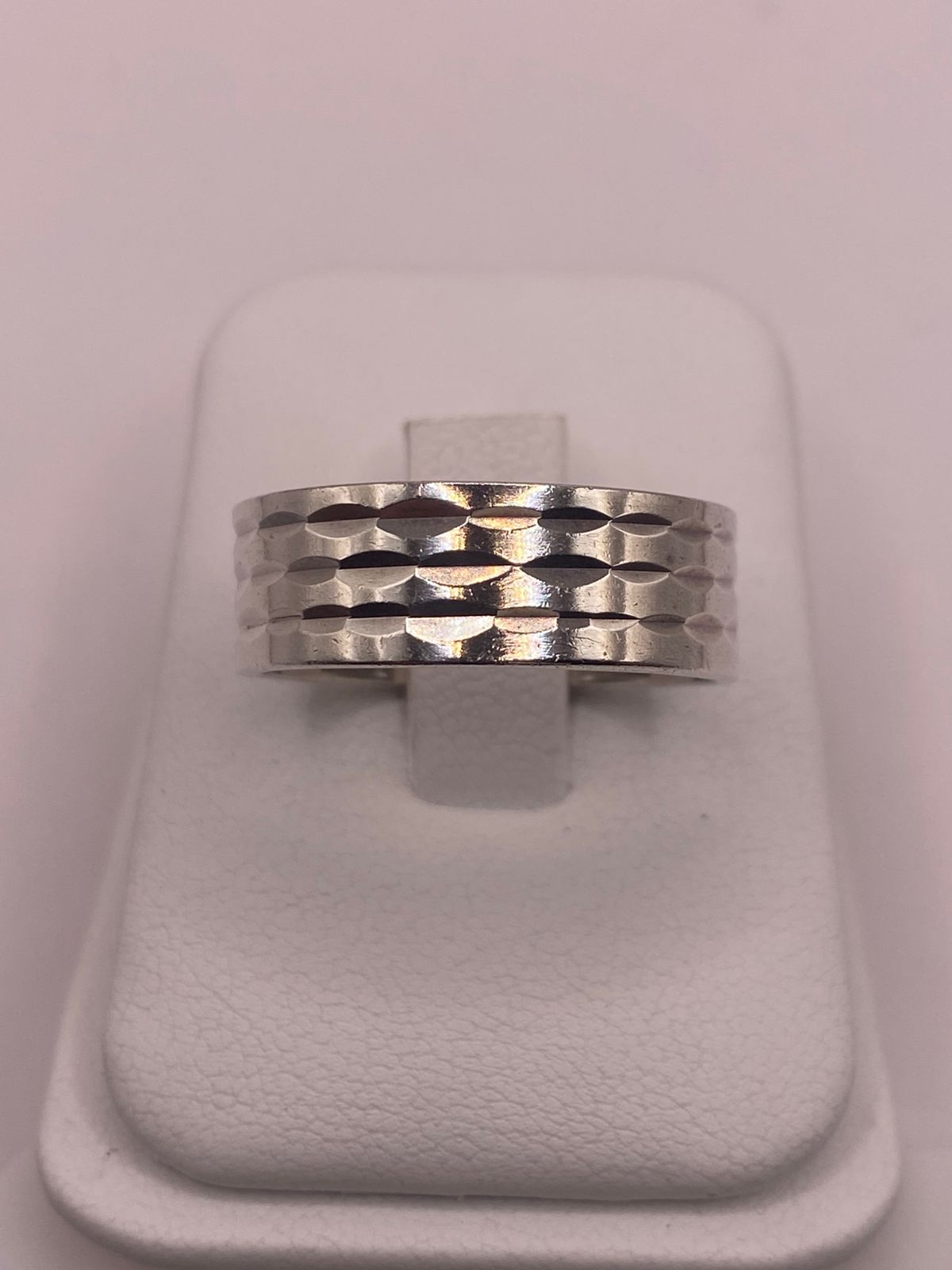 Anillo de Plata 925 con Textura Ondulada