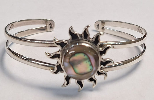 BRAZALETE CON CONCHA DE ABULON EN PLATA LEY 925