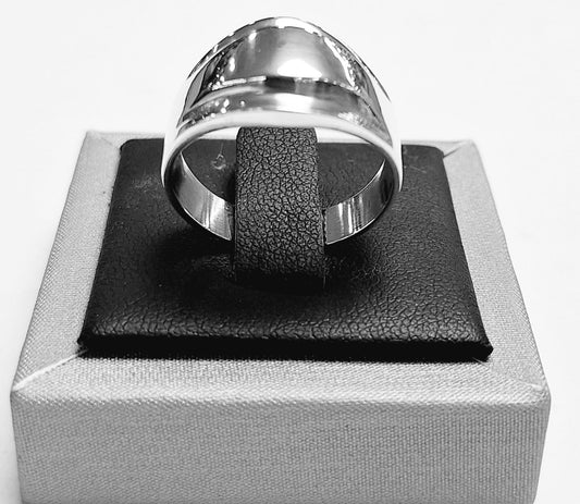ANILLO EN PLATA LEY 925