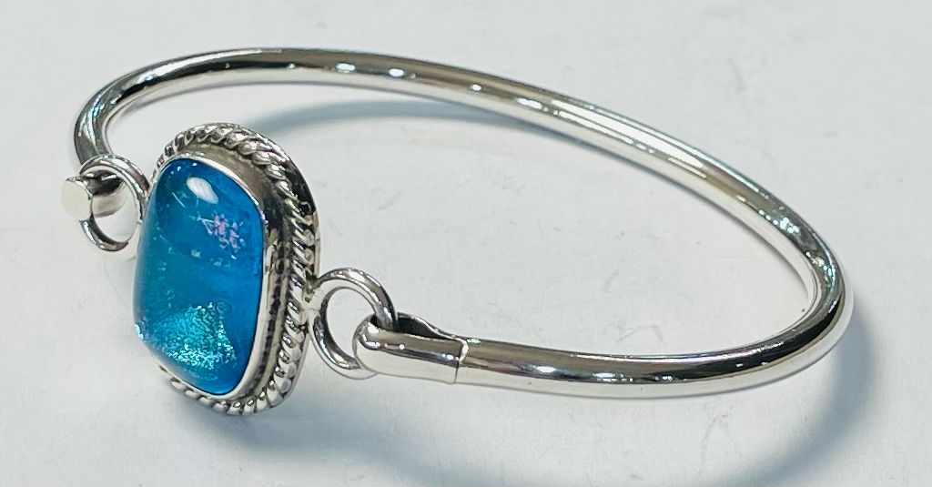 BRAZALETE CON DICROICO EN PLATA LEY 925
