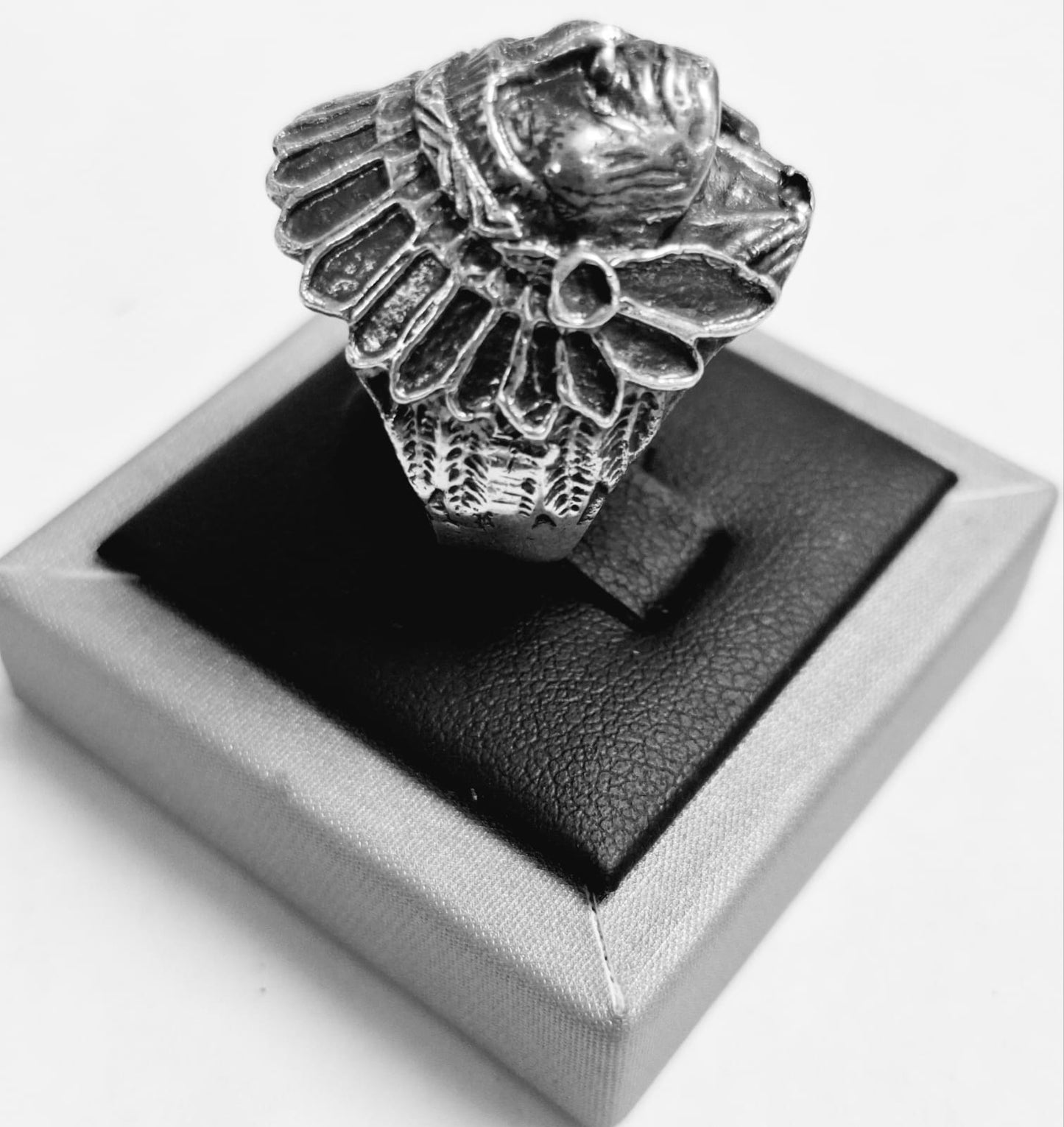 ANILLO INDIO EN PLATA LEY 925