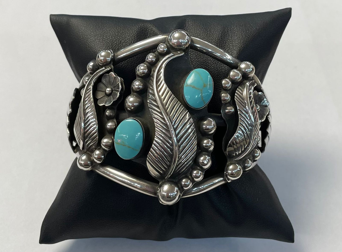 BRAZALETE EN PLATA 925  CON TURQUESA