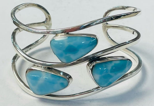 BRAZALETE CON LARIMAR EN PLATA LEY 925