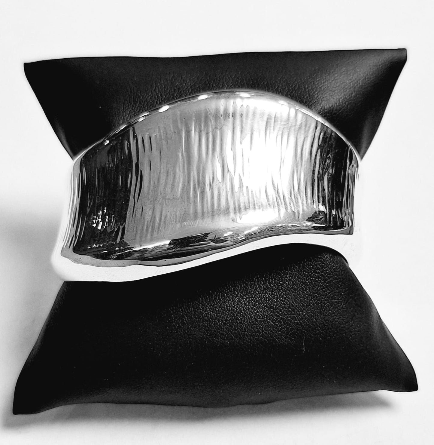 BRAZALETE EN PLATA LEY 950