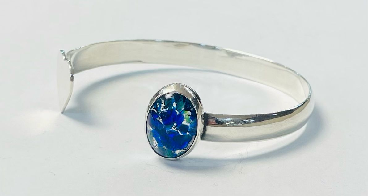 BRAZALETE CON OPALO  EN PLATA LEY 925