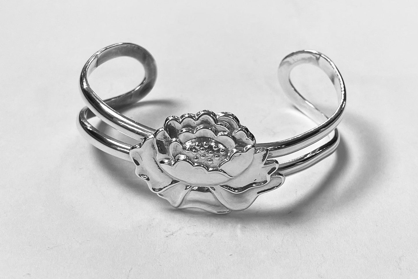 BRAZALETE ROSA EN PLATA LEY 925