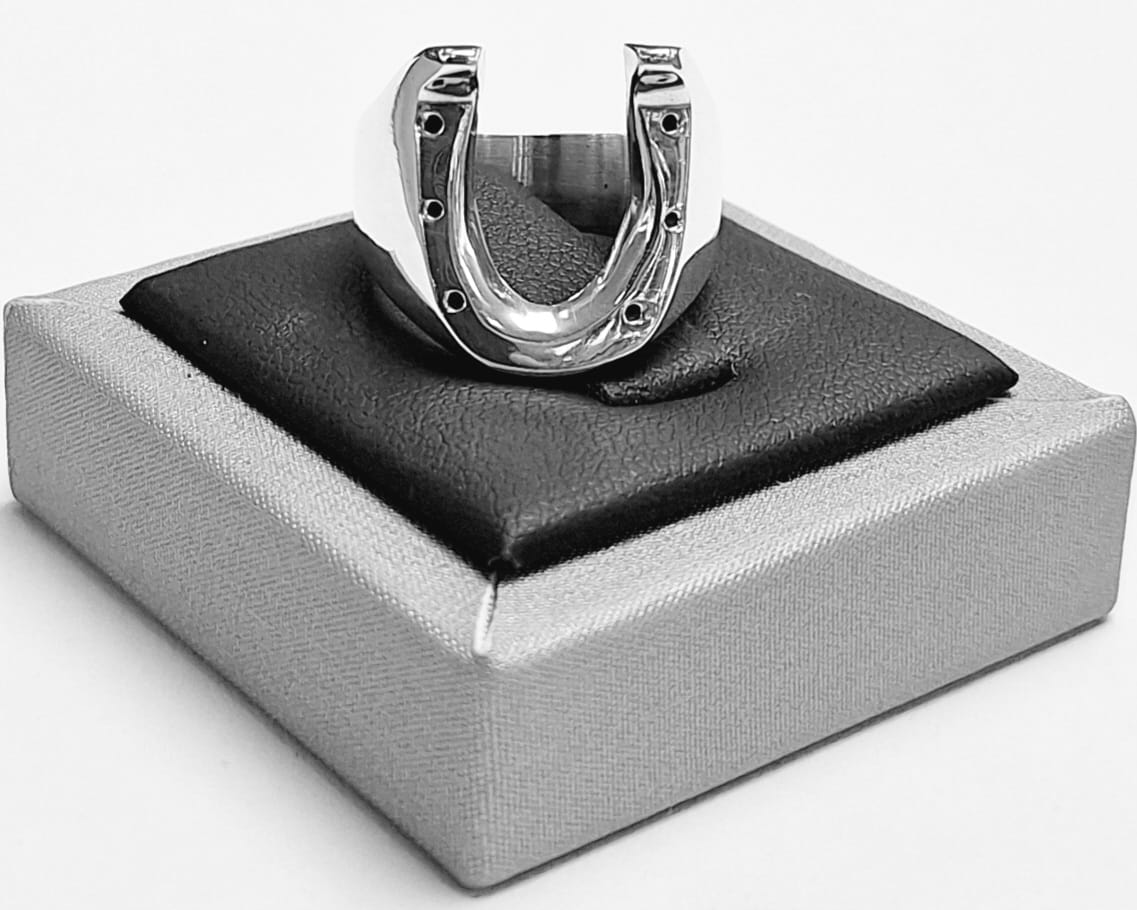 ANILLO DE HERRADURA EN PLATA LEY 925
