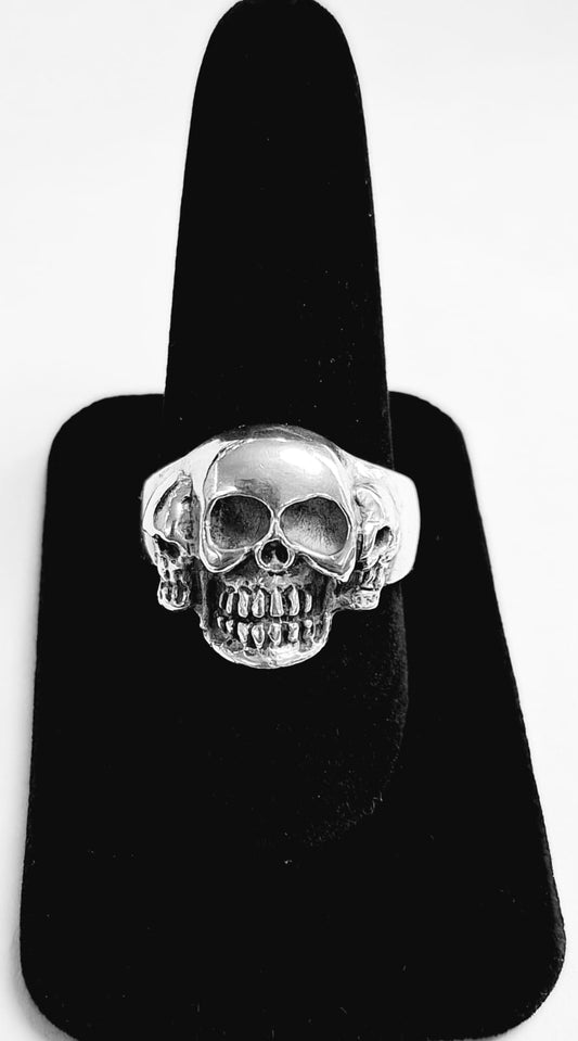 ANILLO CALAVERA EN PLATA 925