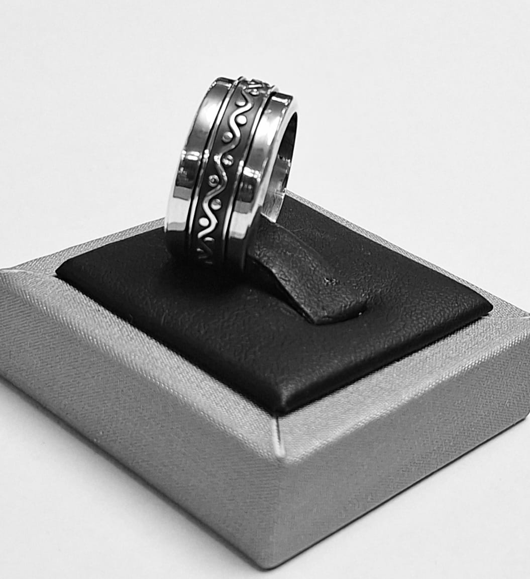 ANILLO ANTI ANSIEDAD EN PLATA LEY 925