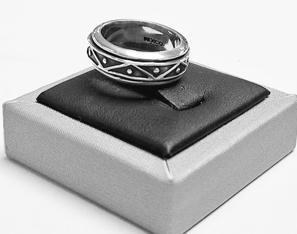 ANILLO ANTI ANSIEDAD EN PLATA LEY 925