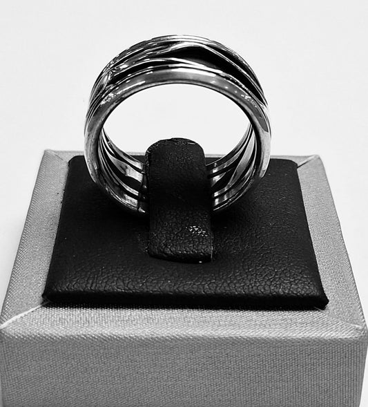 ANILLO CORRUGADO EN PLATA LEY 925