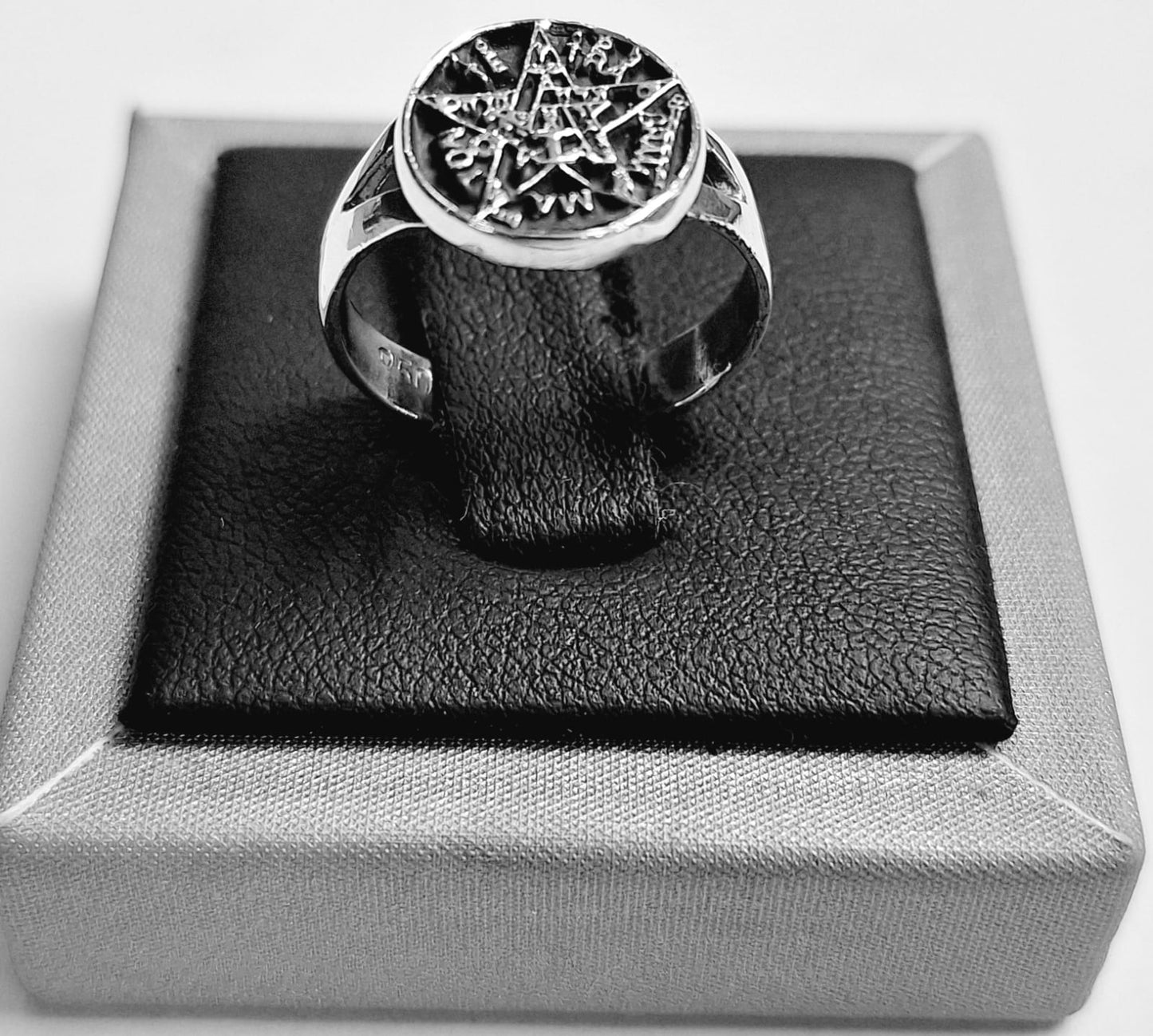 ANILLO TETRAGRAMATON EN PLATA LEY 925