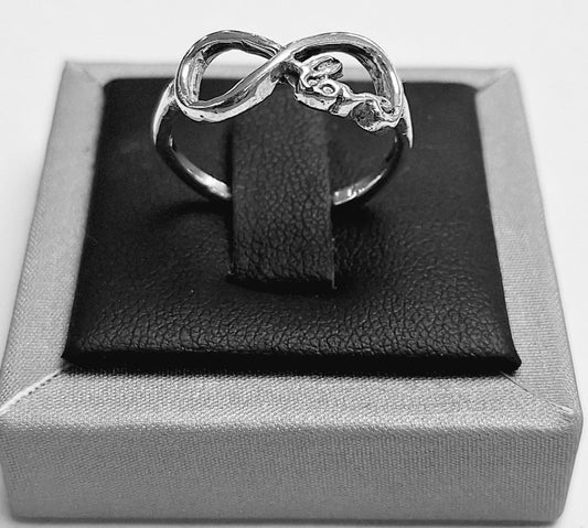 ANILLO INFINITO EN PLATA LEY 925