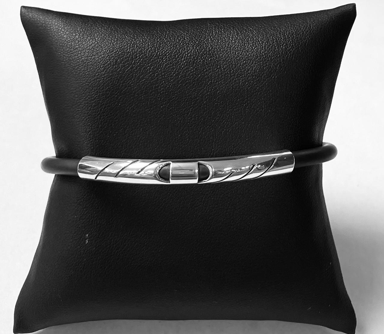 BRAZALETE EN PLATA LEY 925 CON CAUCHO