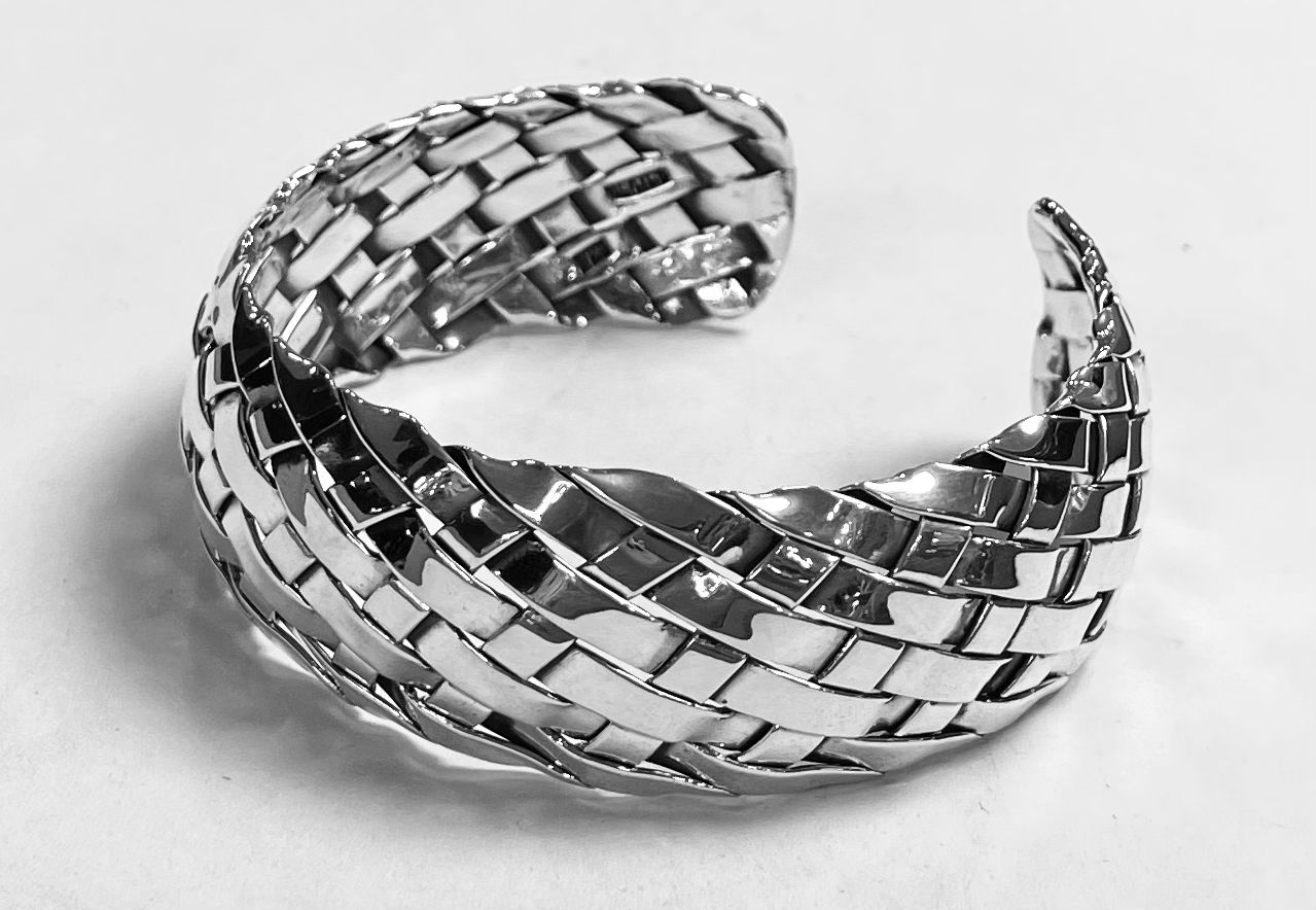 BRAZALETE TAPETILLO EN PLATA LEY 925