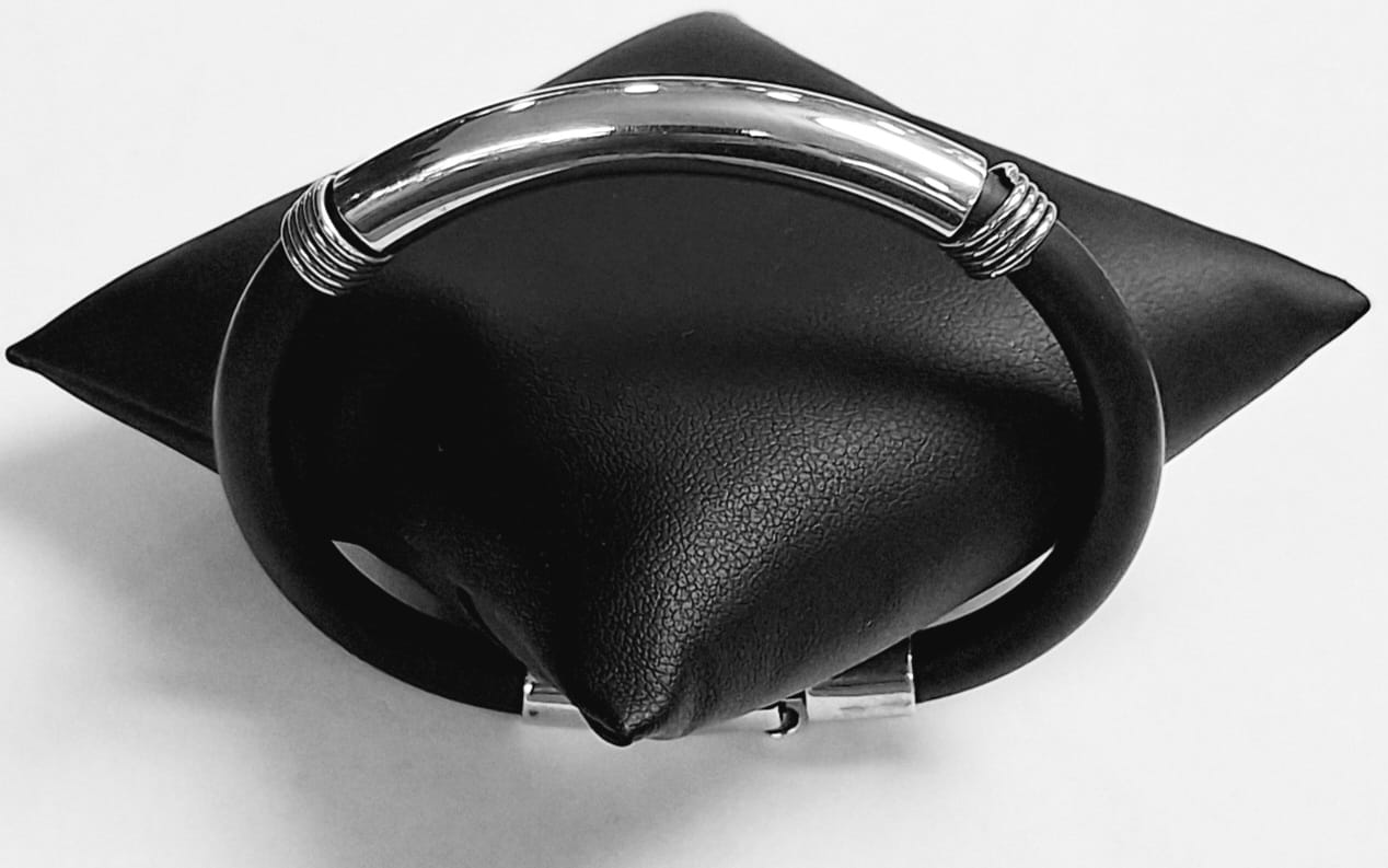 BRAZALETE EN PLATA LEY 925 CON CAUCHO