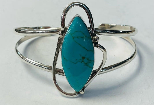 BRAZALETE CON TURQUESA EN PLATA LEY 925